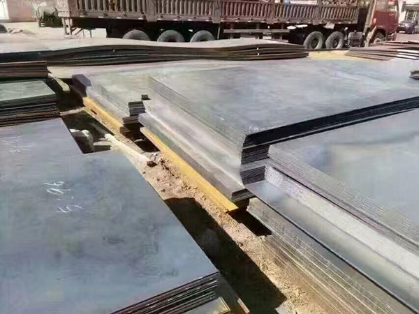 钢板